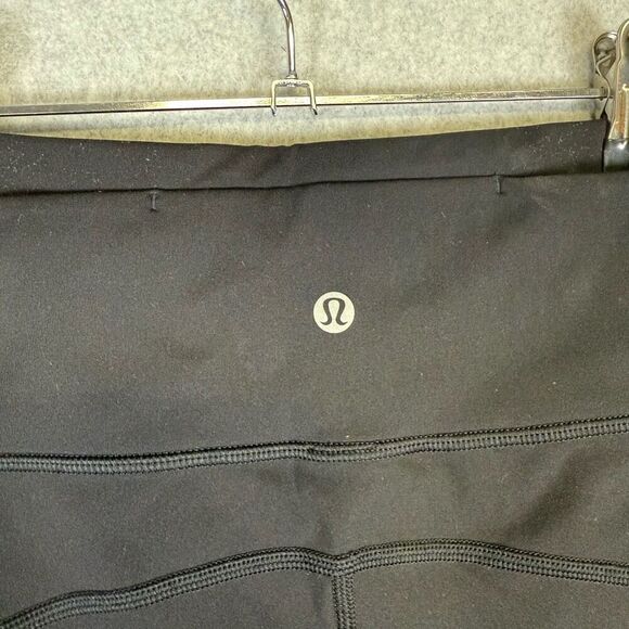 Lululemon Athletica Women's Size 6 Cropped High Waisted Leggings Pants - Picture 5 of 7
